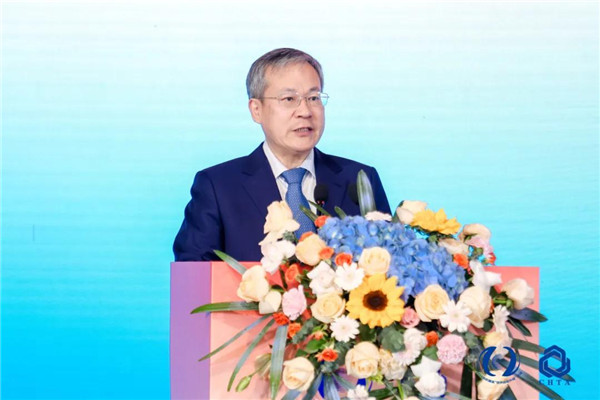 聚势谋远思变未来2024中国家纺大会暨中国家纺协会七届三次理事扩大会议在青岛举办(图5)