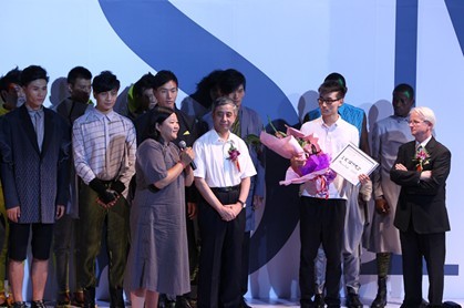 ESMOD·北京2011秋冬时装发布　洪晃首次签约设计师