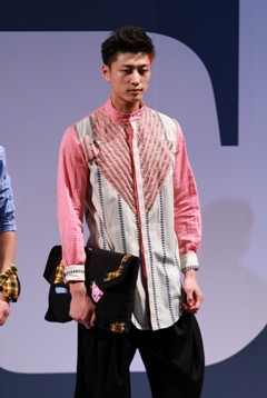 ESMOD·北京2011秋冬时装发布　洪晃首次签约设计师
