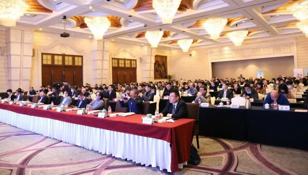 中国家用纺织品行业协会2020床上用品专业委员会年会隆重举行
