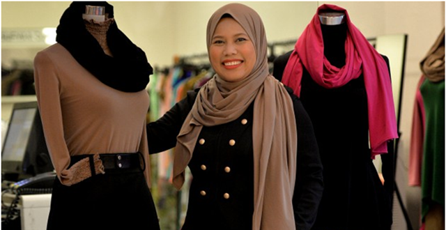 穆斯林时装引领时尚风，优雅保守设计正当红