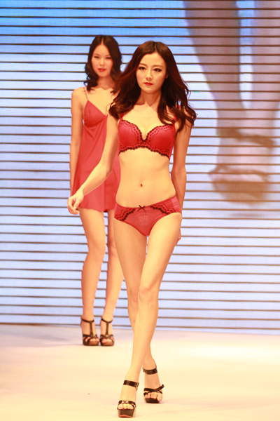 【CHIC】茶山镇品牌服装发布会——内衣、泳装（组图）